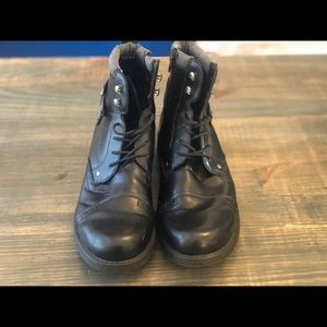 Men’s Black Casual Boots